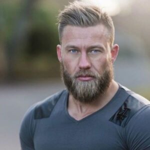 20 Hottest Viking Hairstyles For Men To Rock This Season
