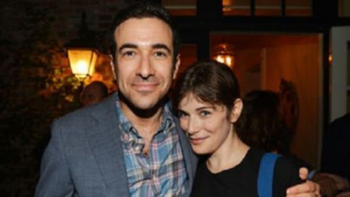 Ari Melber's Wife: Unveiling The Personal Life Of A Prominent Journalist