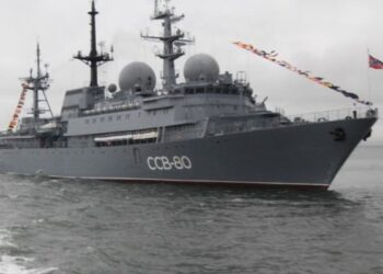 Hawaii Russian Spy Ship