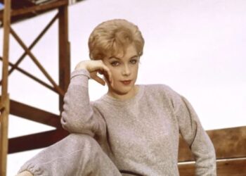 Actress Stella Stevens