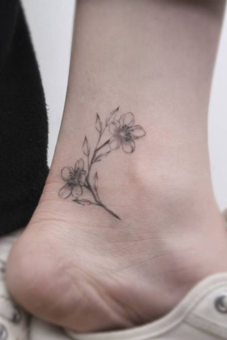 25 Ankle Tattoos For Women To Try In 2024