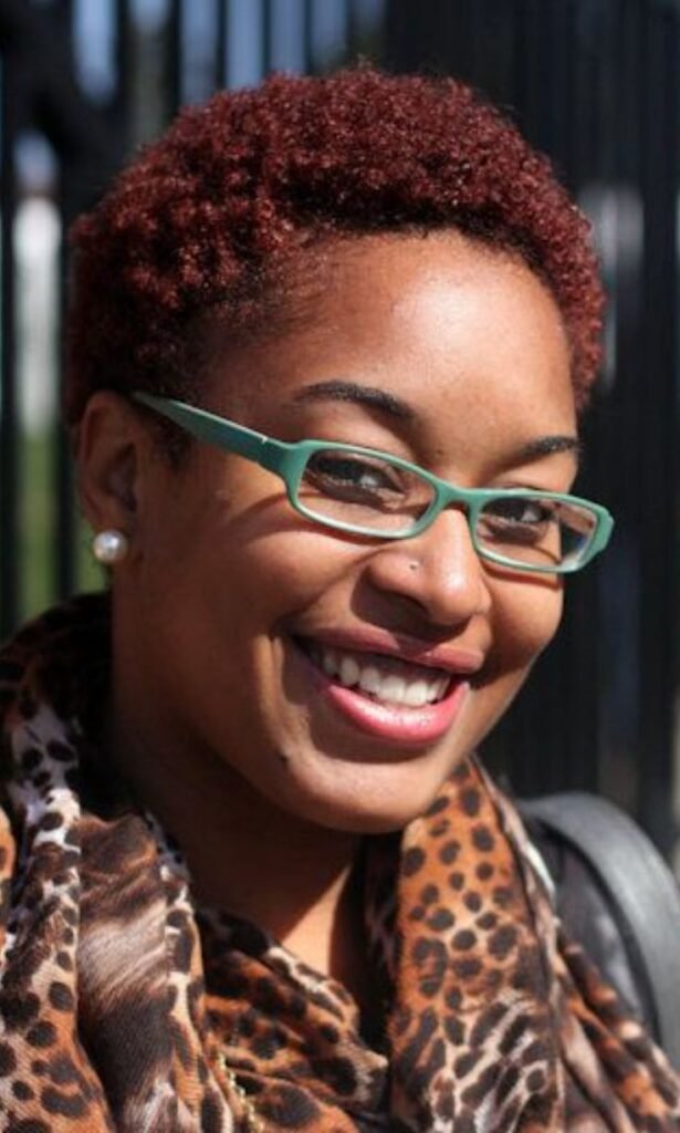 Short Afro Curls For Plus-Size Women