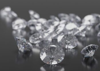 Fake Versus Real Diamonds