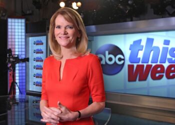 How Old Is Martha Raddatz