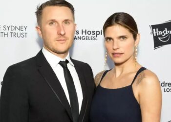 Lake Bell Age, Family