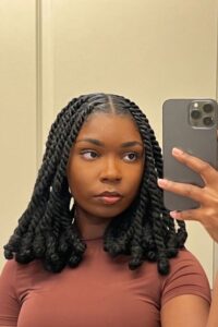 25 Best Invisible Locs Hairstyle To Try In 2024