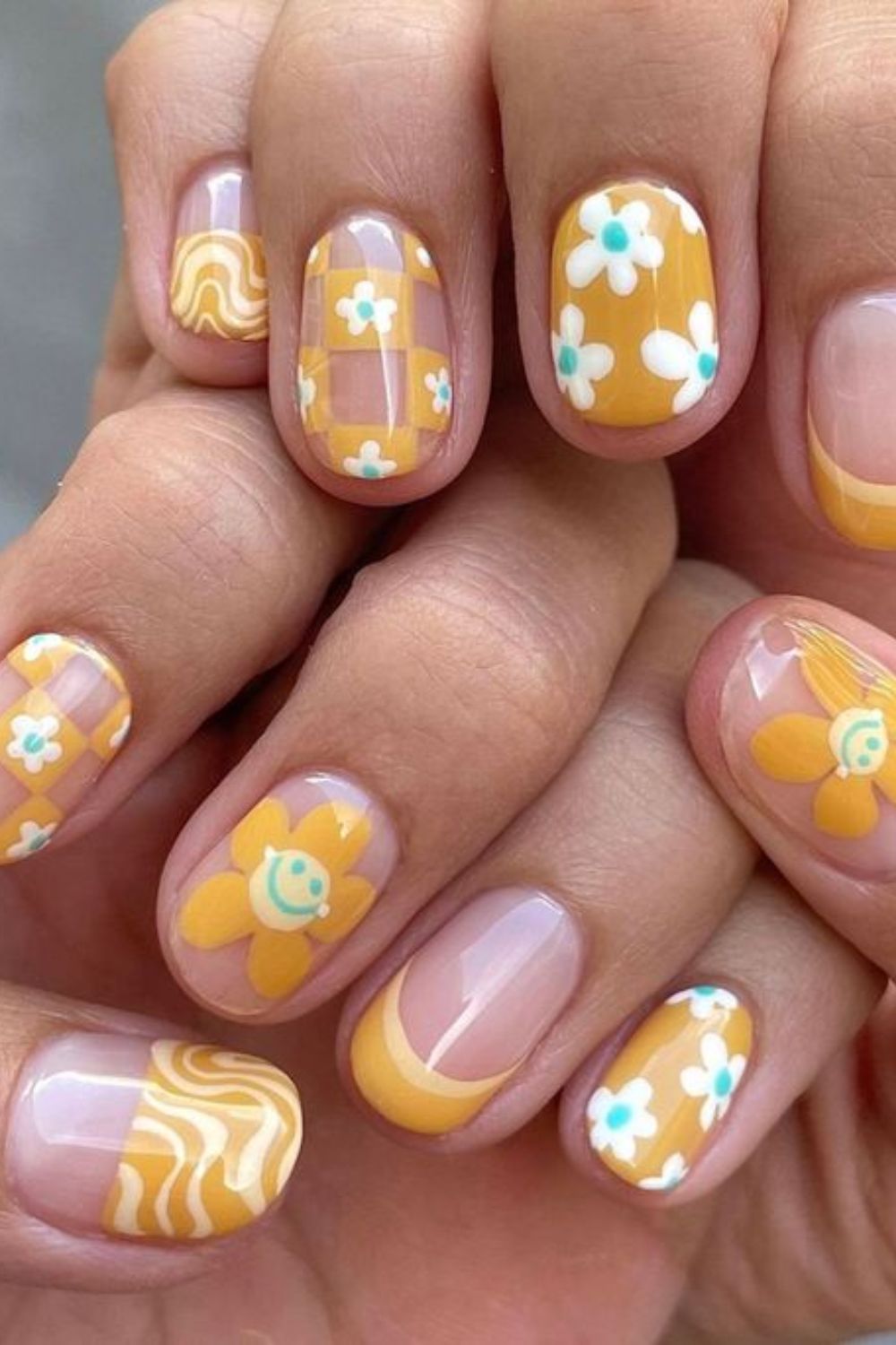 Top 17 Summer Nail Trend To Try New Look in 2024