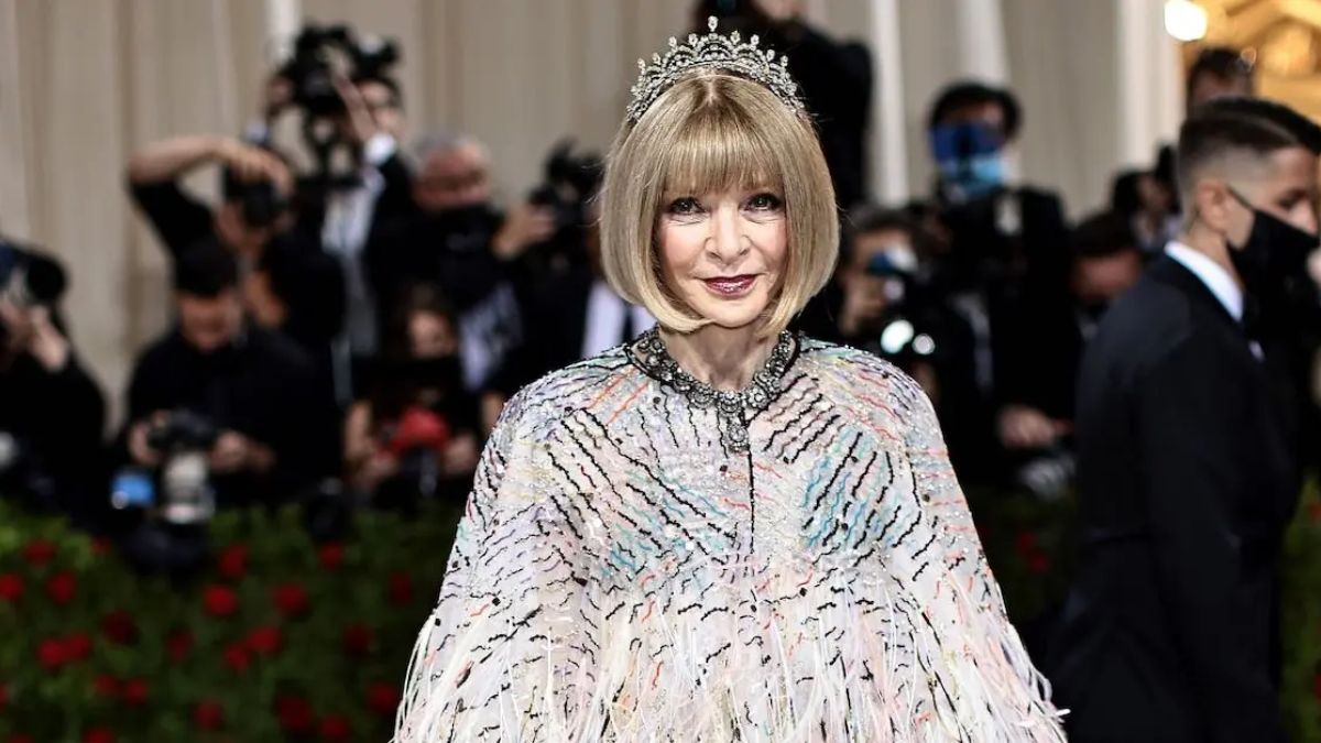 Anna Wintour Net Worth 2023, Houses, Car Collection & Salary