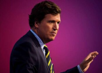 tucker carlson net worth