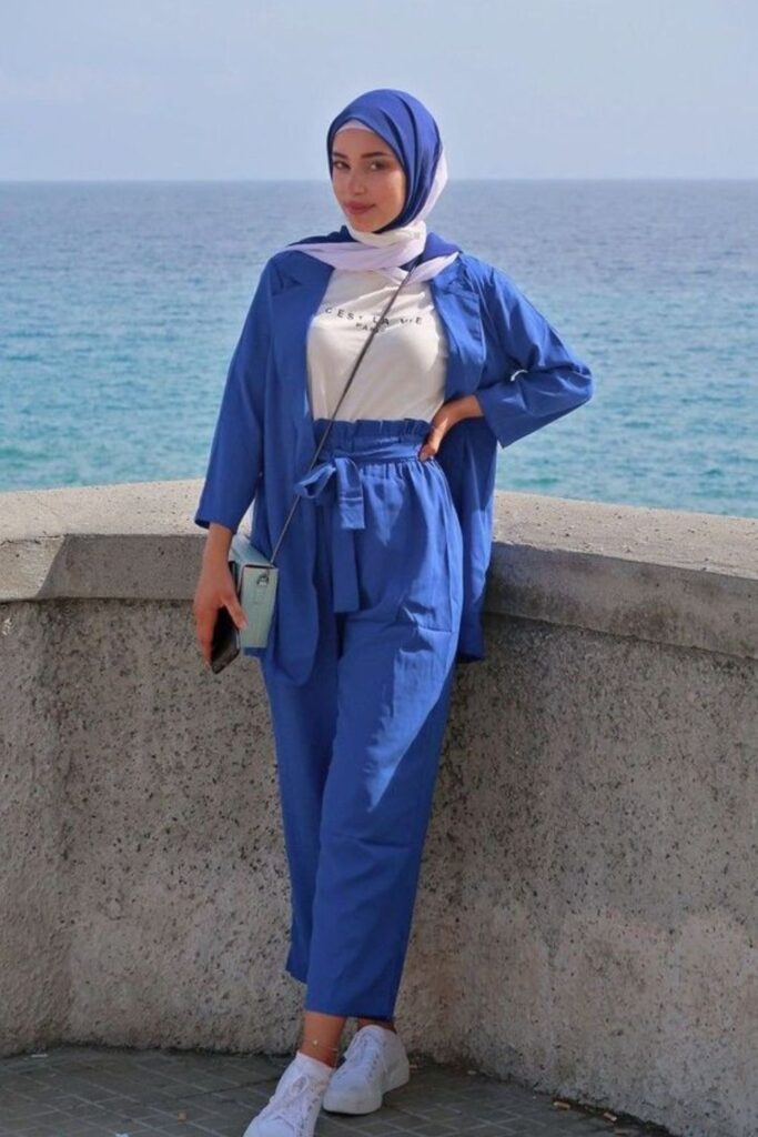 Modern Hijab With Long Top And Denim Pants