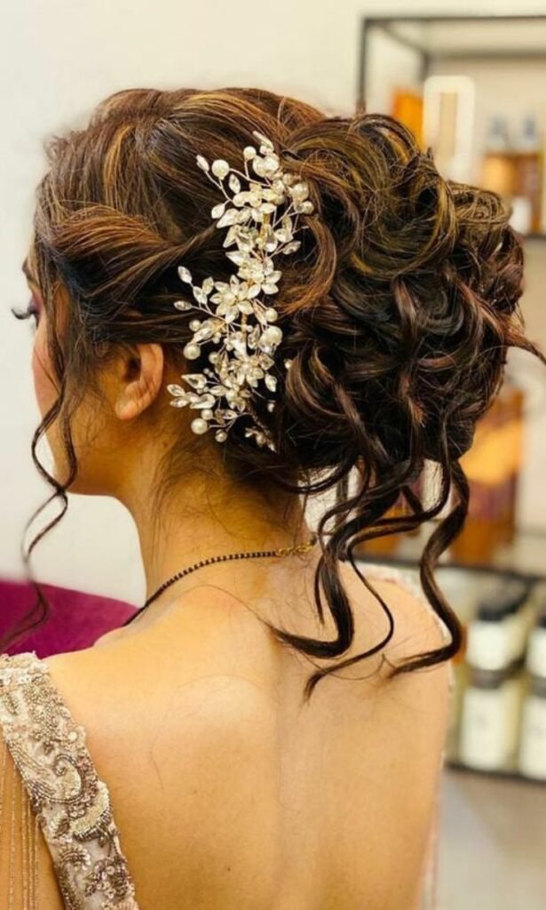 The Curly Side Bun with Accessories