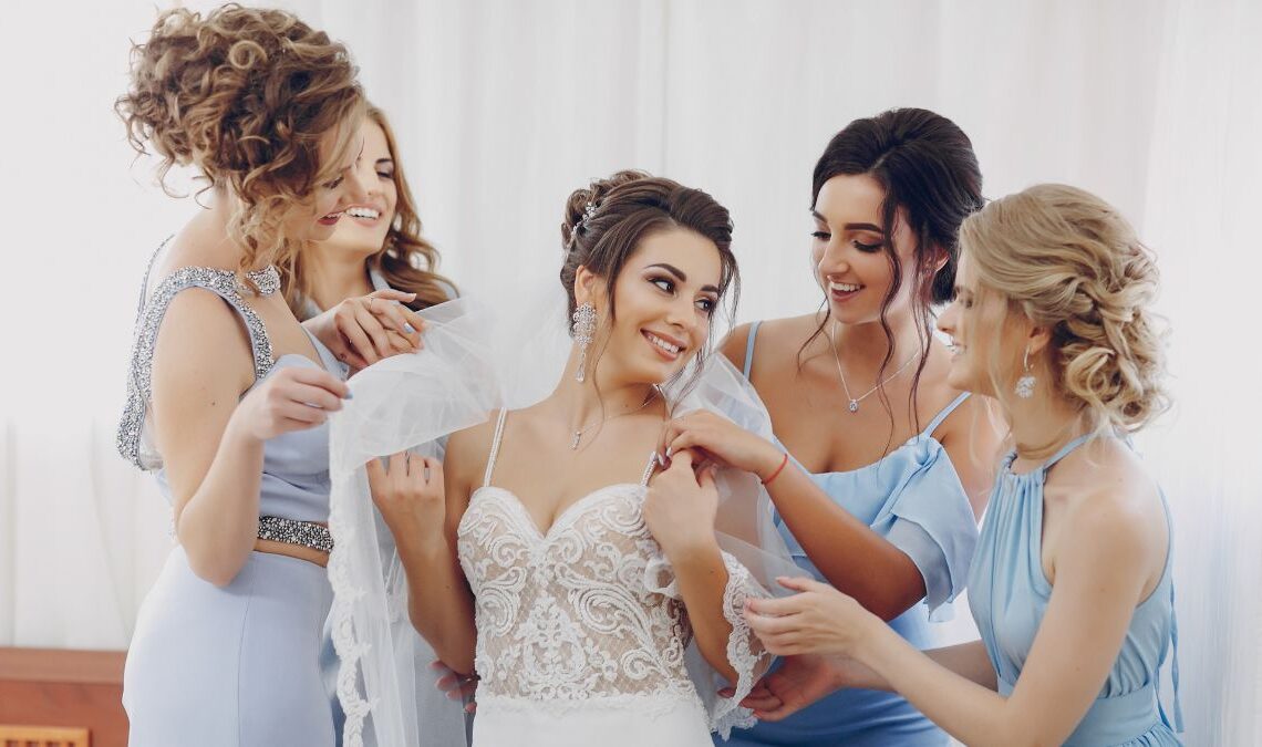 20 Hairstyles For Jr Bridesmaids For Perfect Looks