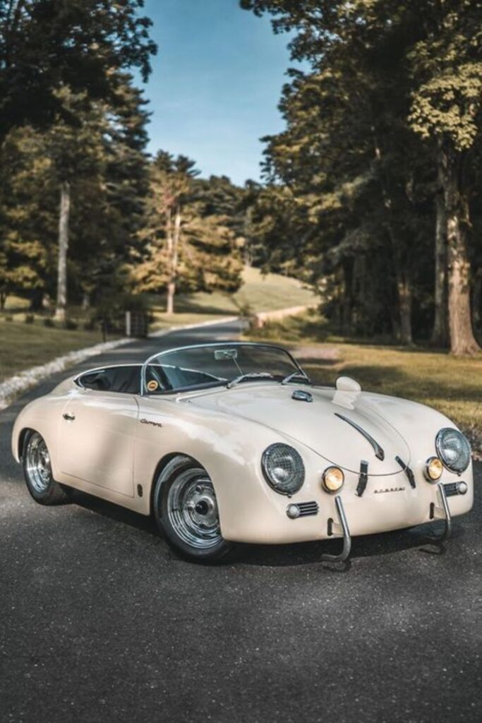 Vintage Porsche Speedster - Chris Pine