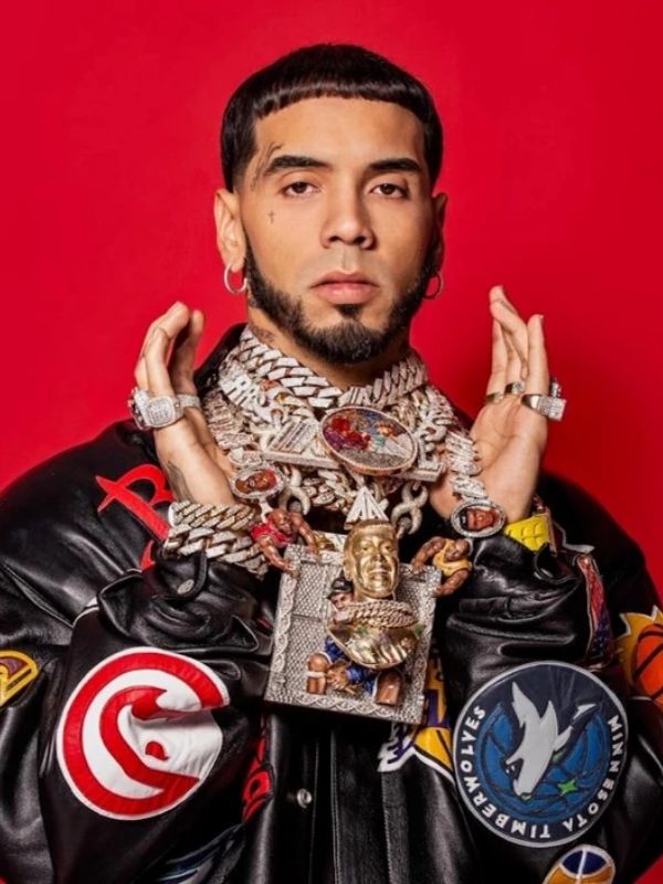 Are There Different Opinions About Anuel AA's Height 