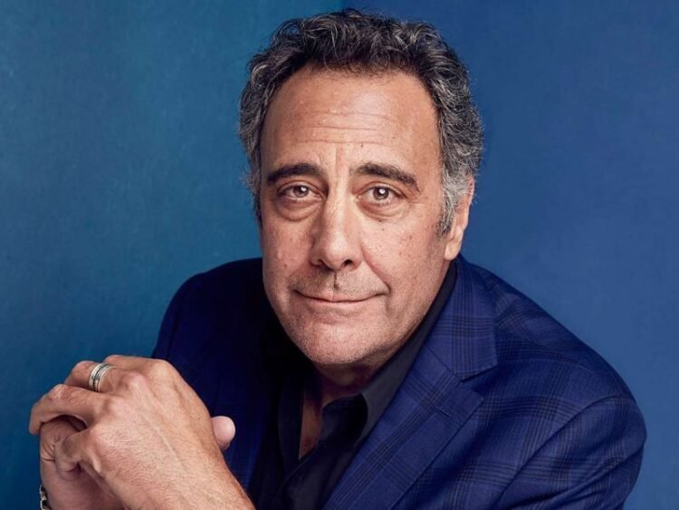 Who is Maxwell Bradley Garrett, Brad Garrett's Son?