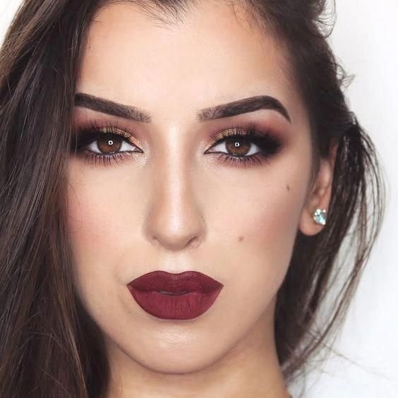 Burgundy Smoky Eye eyeshadow
