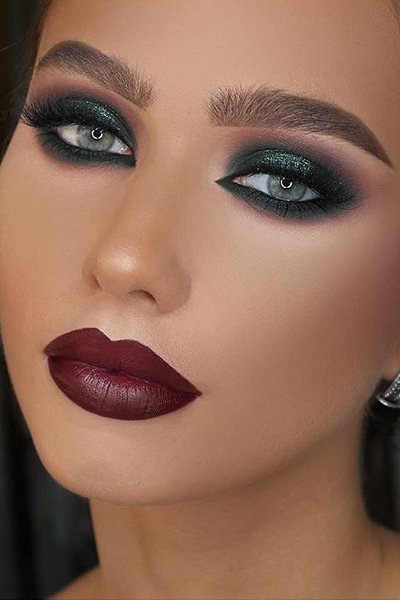 Green Smoky Eye eyeshadow