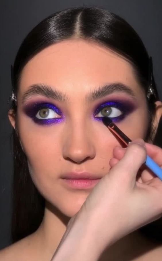 Midnight Violet Eye eyeshadow