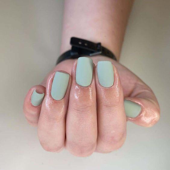 Minty Fresh Fall Nails