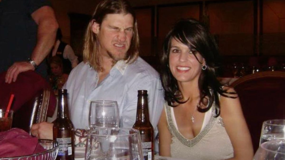 Who Is Dan Campbell’s Wife, Holly Campbell?