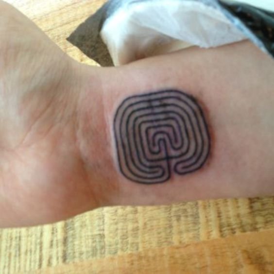 Geometric Vine Labyrinth