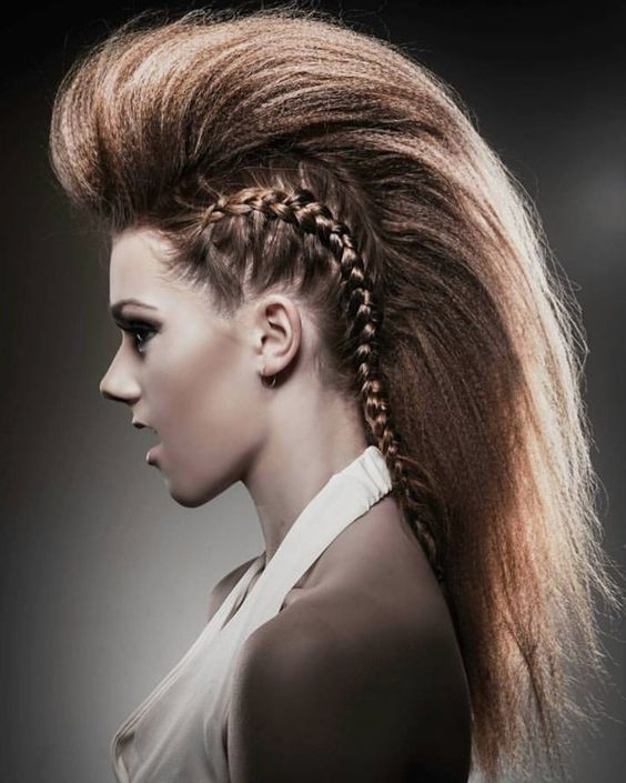 Top 12 Cool Steampunk Hairstyles To Look Classy