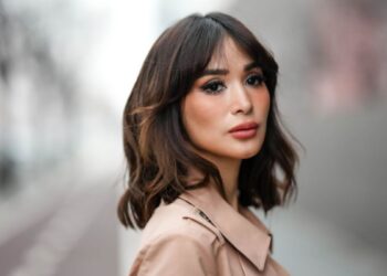 33 Trendy Chin-Length Haircuts For A Stunning Look