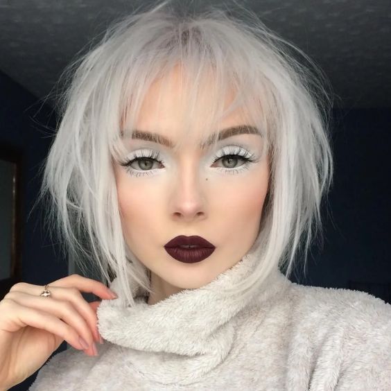 All Over White Eyeshadow Look