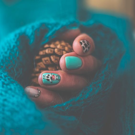 Animated Cow Print Nails