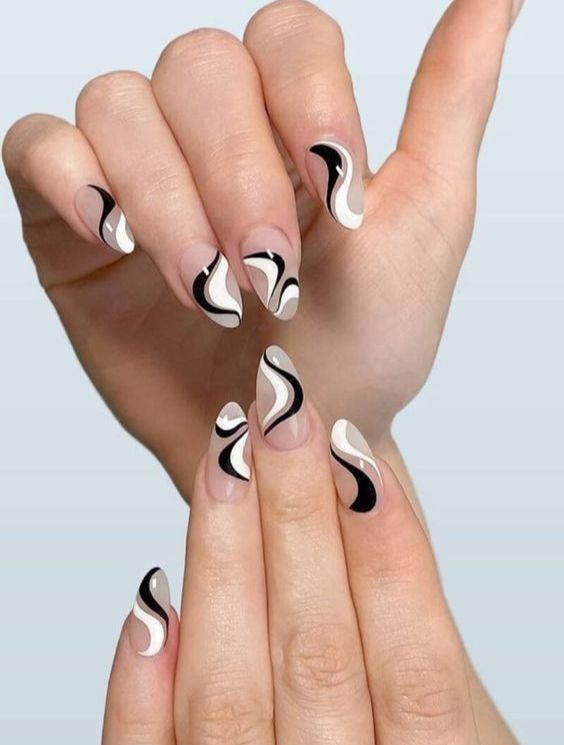 Black Swirl Nails