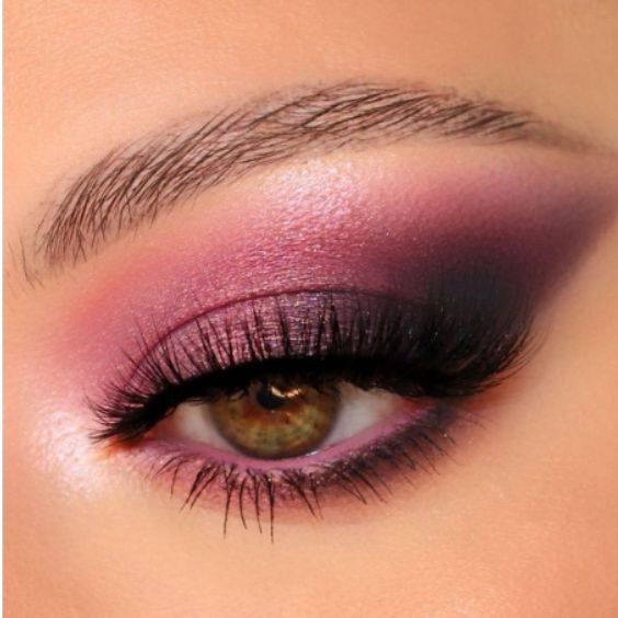 Pink Smokey Eyelook