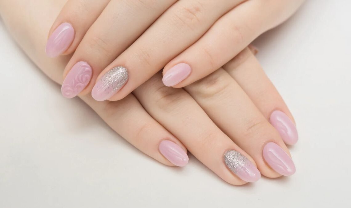 Mauve Nail Ideas