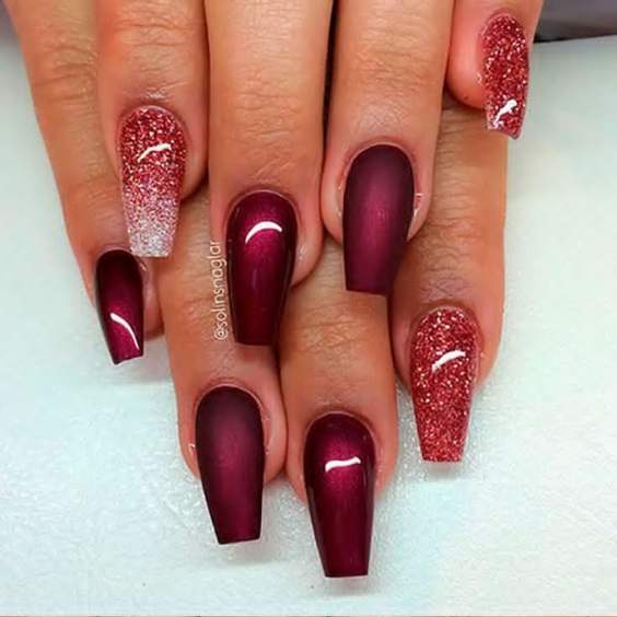 Christmas Ombre Nails 