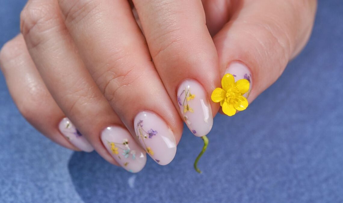 Mother’s Day Nail Designs