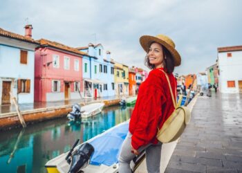 Fashion Tips for Group Travelers
