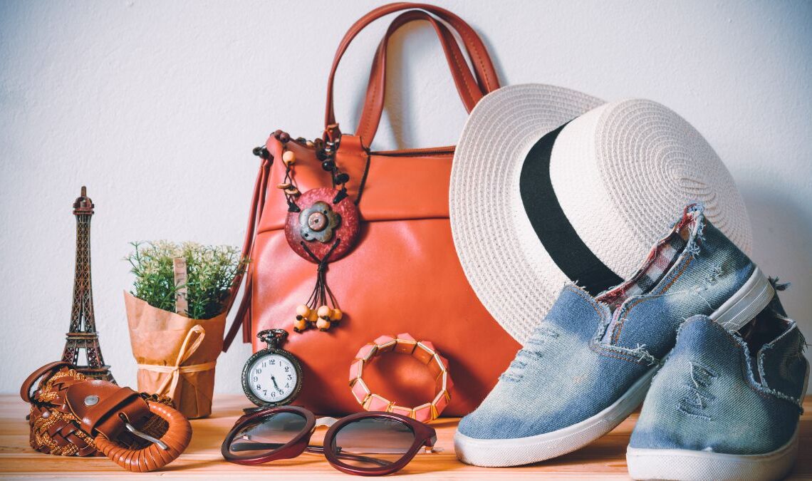 How to Style Accessories to Improve Your Look