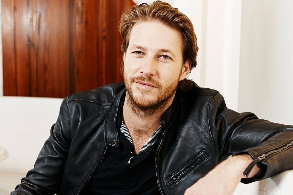 Who Is Luke Bracey