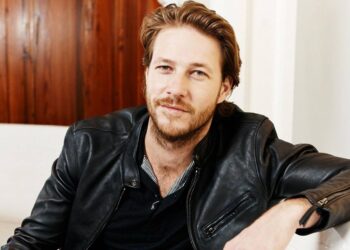 Who Is Luke Bracey