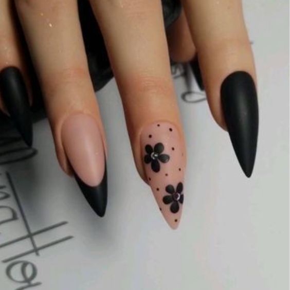 Black Triangle Floral Nails