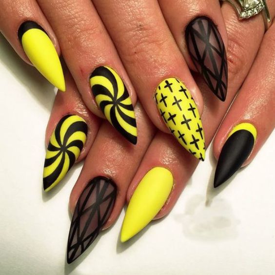 Black Triangle Neon Nails (1)