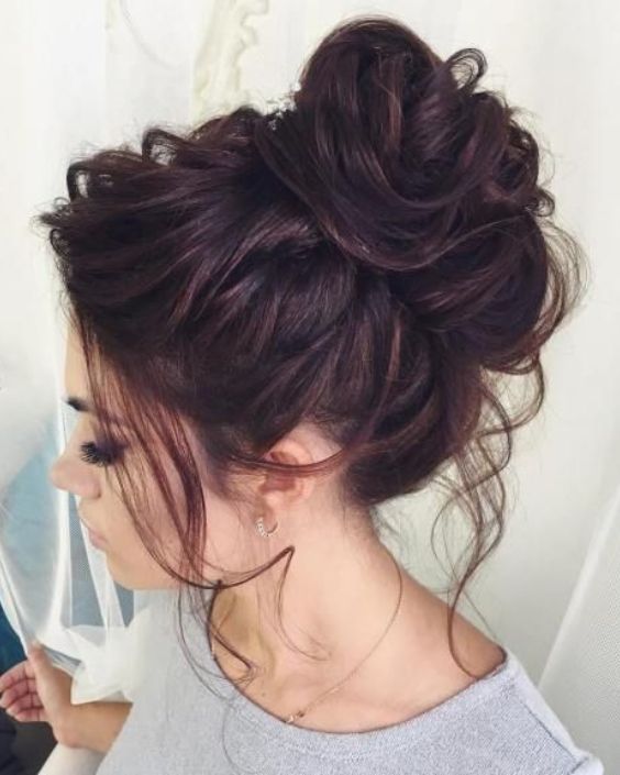 Messy Bun