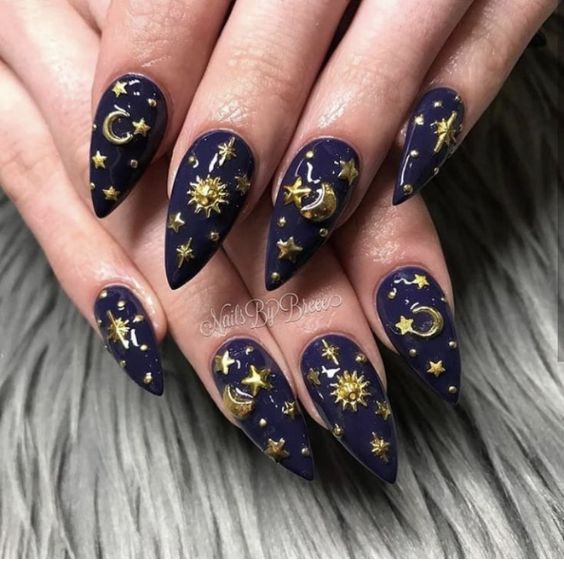 Small Starry Nail Art