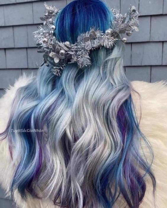 Blue Christmas Hair