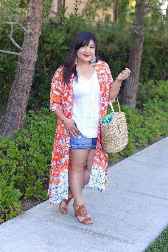 Printed Kimono and Denim Shorts