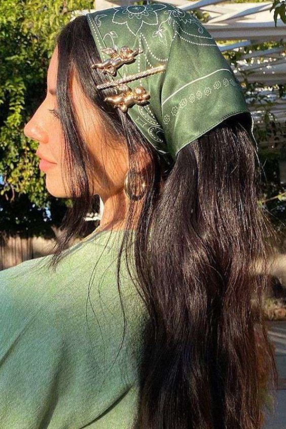 20 Creative Bandana Hairstyle Ideas For Every Occasion