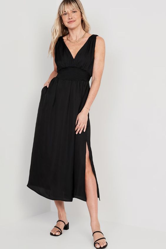 Maxi Dress with Defined Waist 