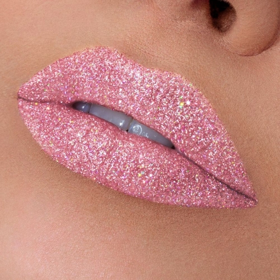 Glitter Glossy Lips