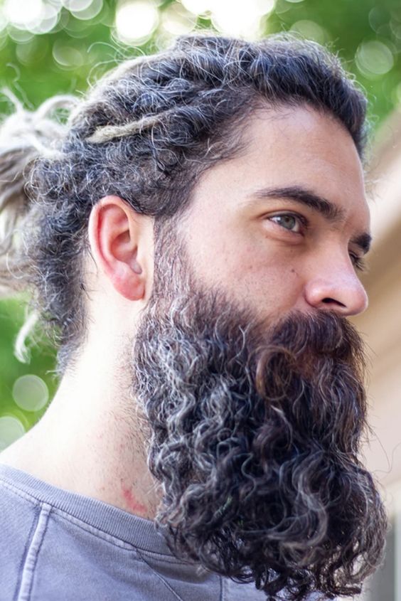 The Curly Full Beard