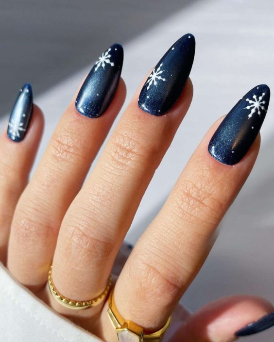 Navy Blue Nails