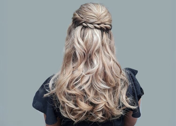 Top 14 Winning Soccer Hairstyles For Women To Try